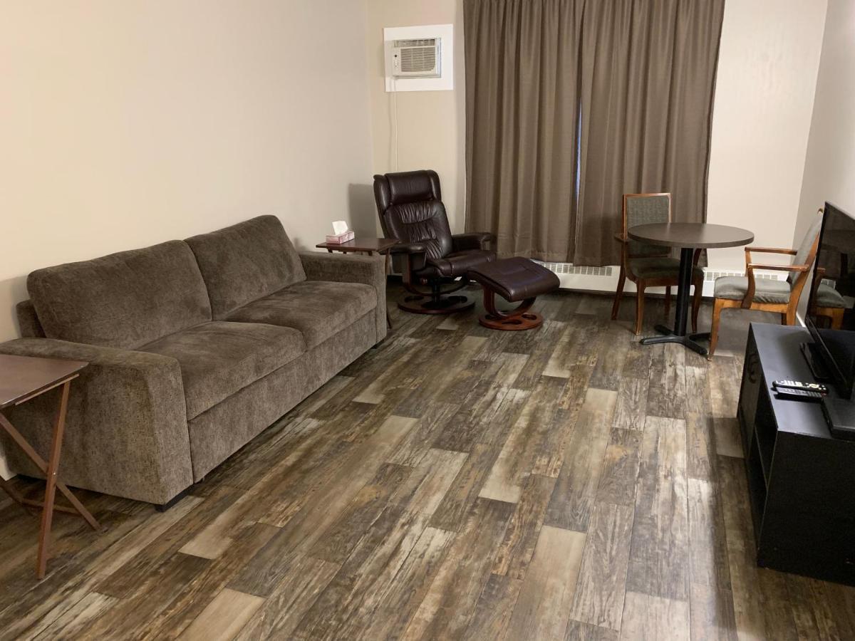Airways Motel 콜드레이크 외부 사진